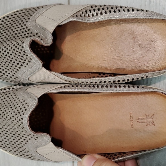 Frye Womens Melanie Perf Leather Loafer Mules shoes sz 6.5M - Picture 8 of 13